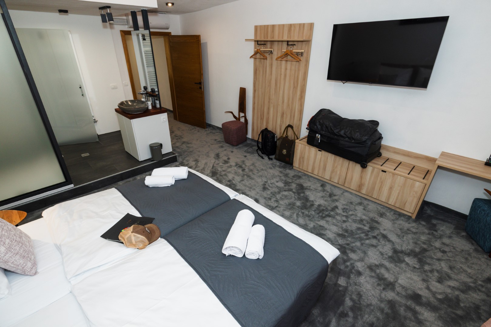 Suite detail